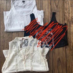 Tank top bundle including 2 medium tank tops